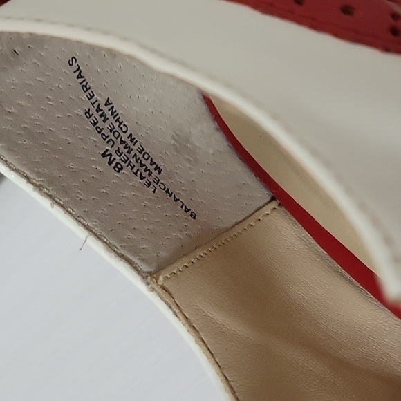 ARCHIE'S 1950 Style Red and white Vintage Heels - Picture 10 of 17